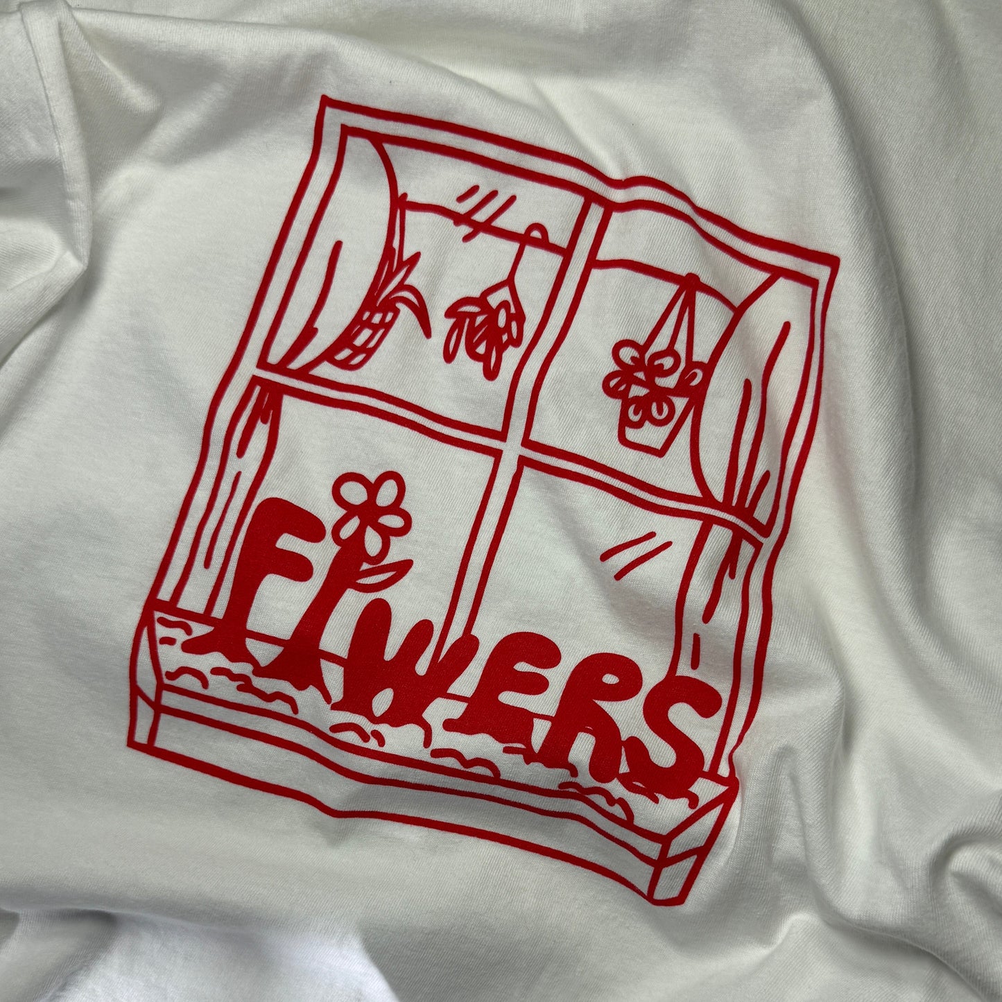 Windowsill Tee